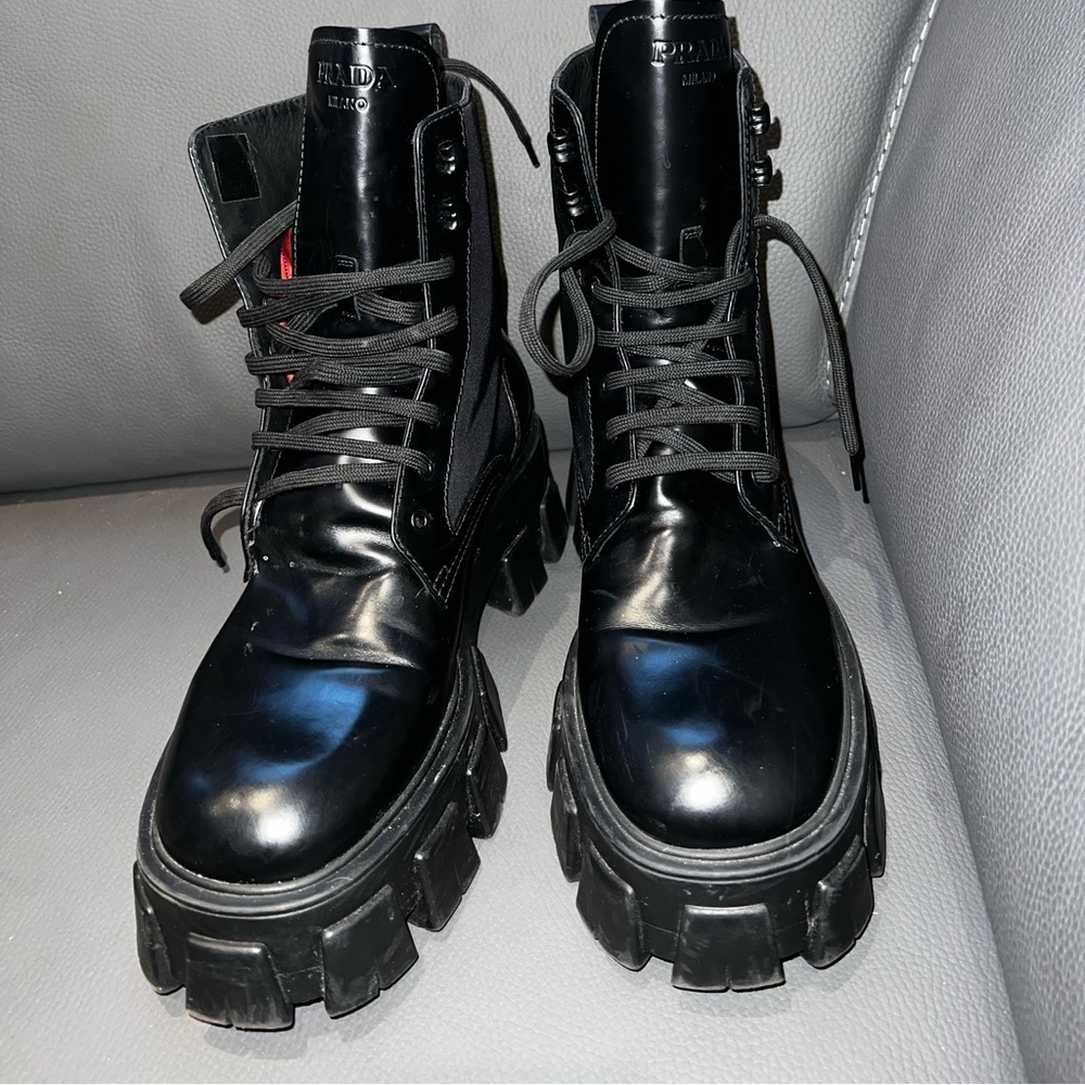 💯 Auth Prada combat boots size 10.5/ size 41 - Picture 4 of 7